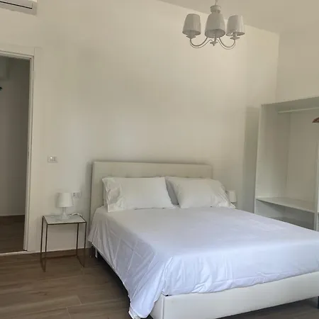 Gæstehus Simona Malpensa 3*