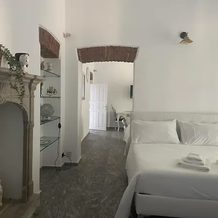 Simona Malpensa Gallarate
